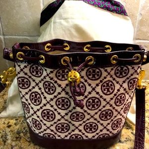 Tory Burch T-Monogram Bucket Bag